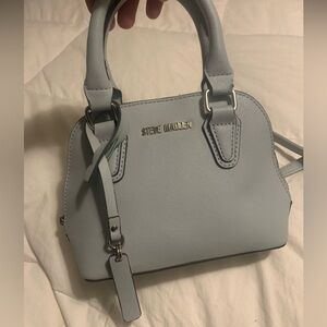 Like new! STEVE MADDEN SMALL CROSSBODY SHOULDER BAG
